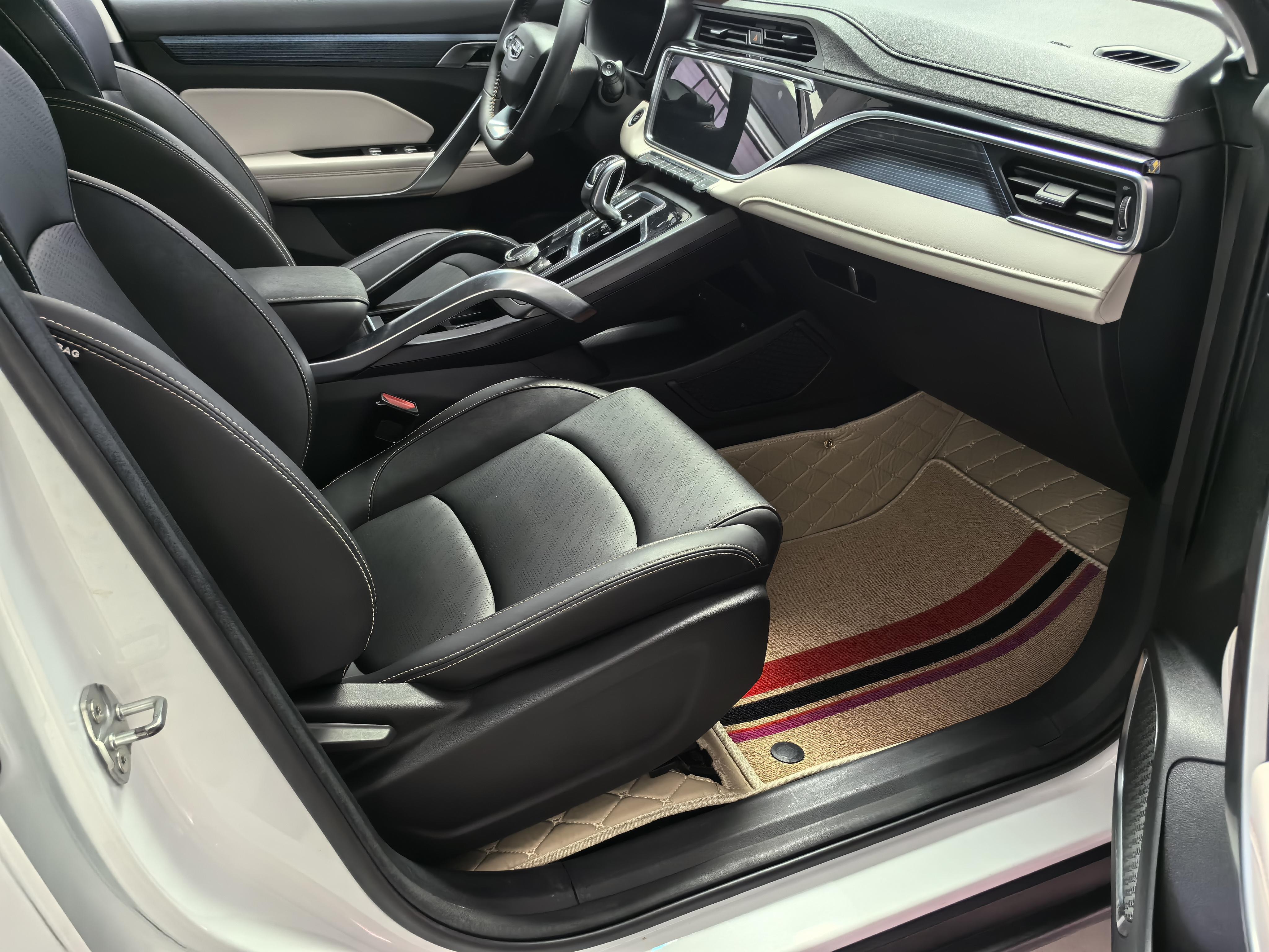 Geely Boyue 2022 thumb 5