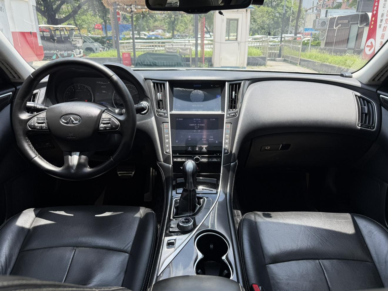Infiniti Q50 2014 thumb 7