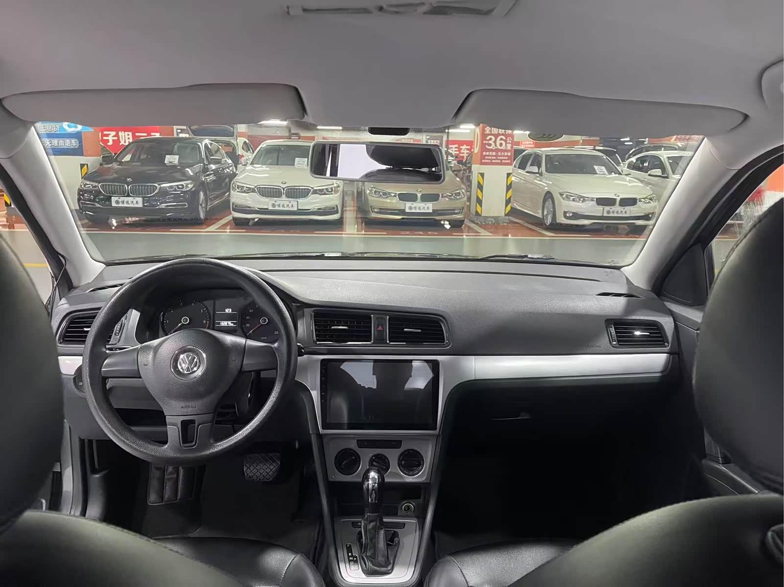 Volkswagen Lavida XR 2013 thumb 5