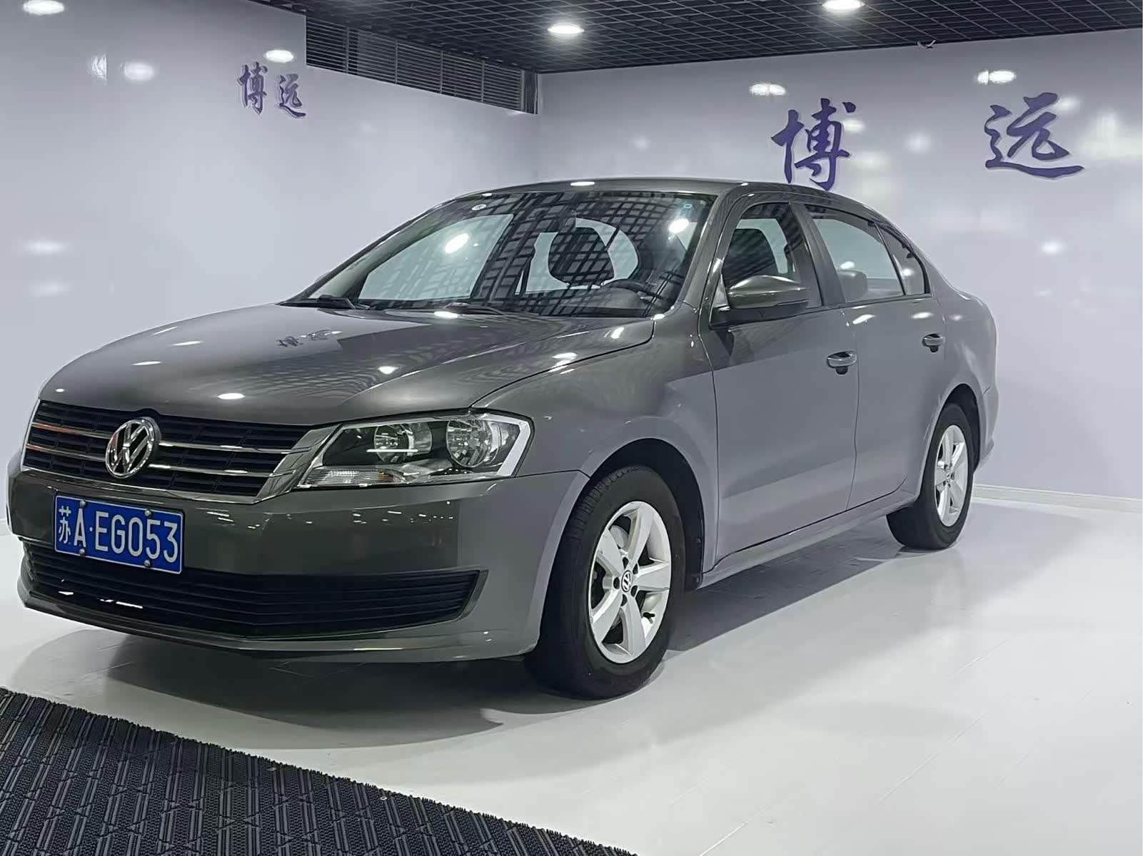 Volkswagen Lavida XR 2013 thumb 8