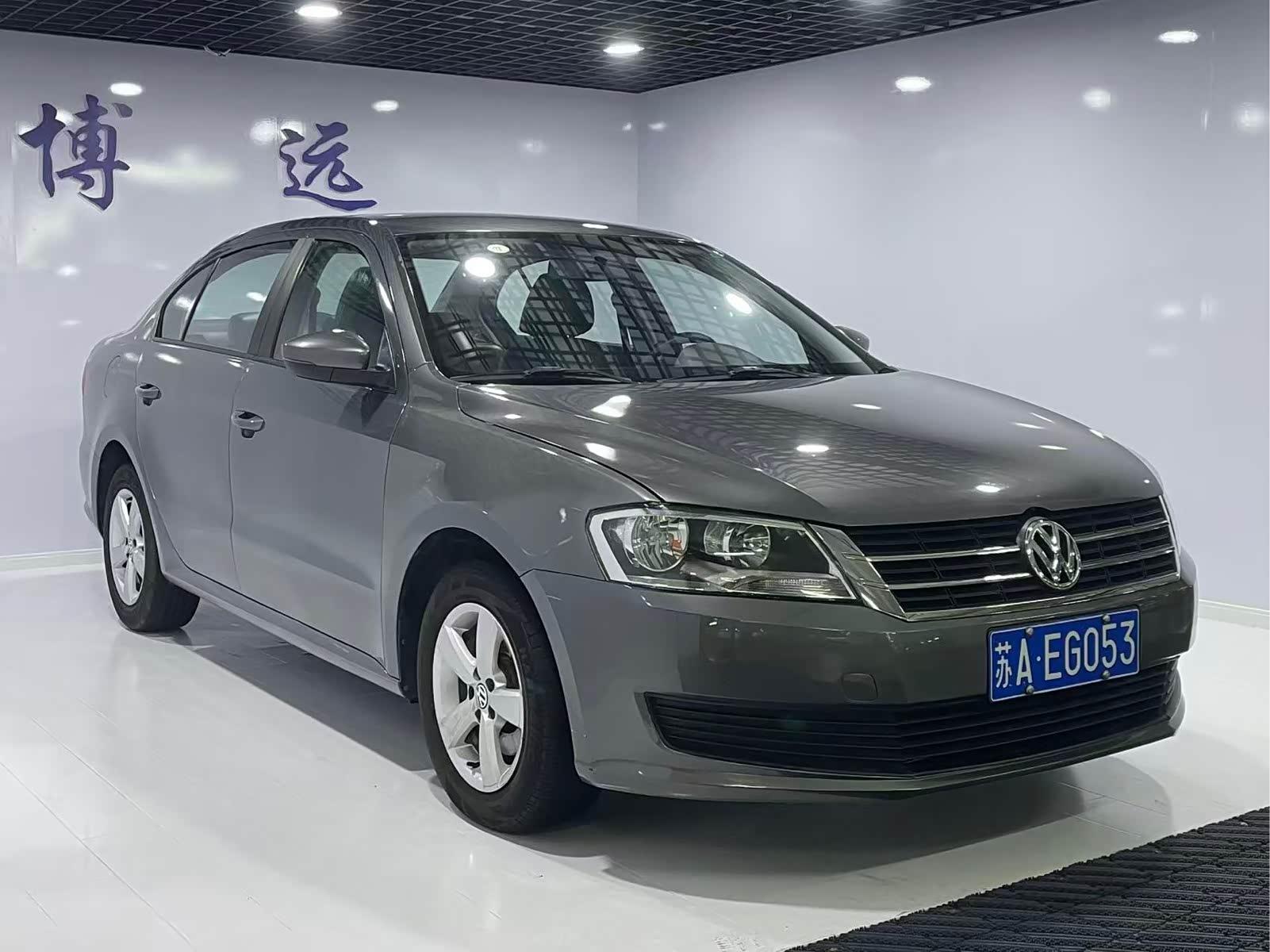 Volkswagen Lavida XR 2013 thumb 10
