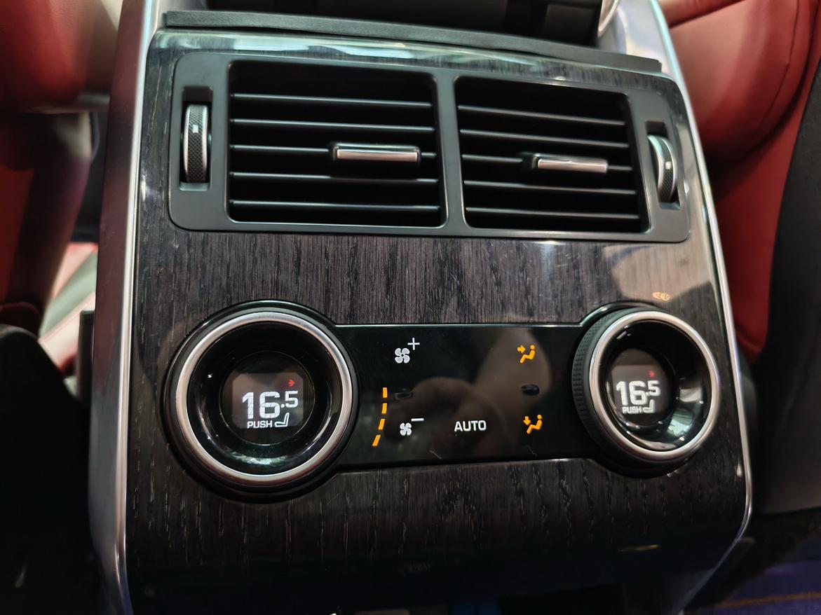 Land Rover Range Rover Sport 2022 thumb 9