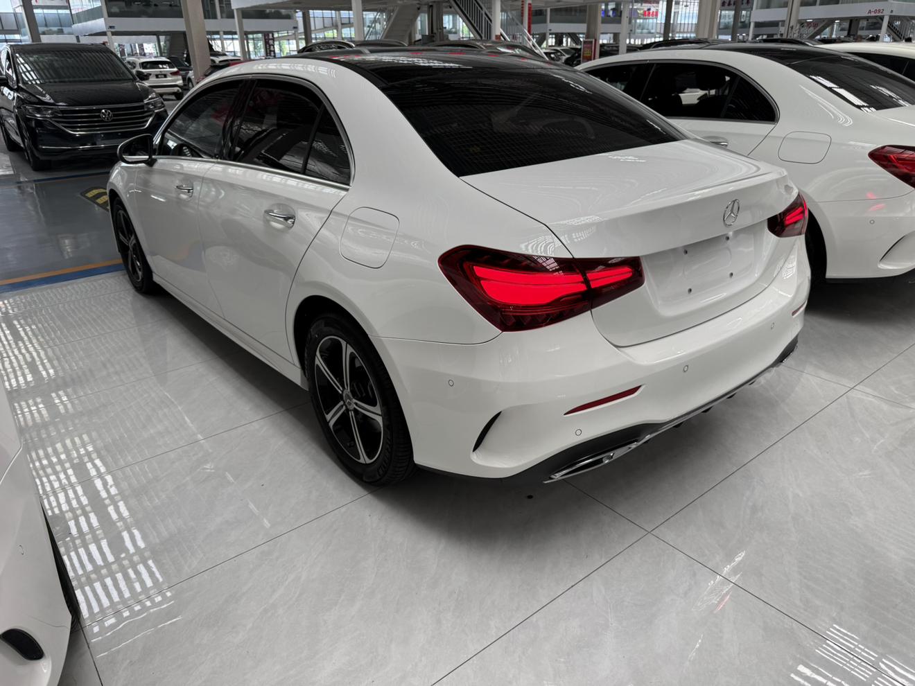 Mercedes-Benz A-Класс 2023 thumb 2
