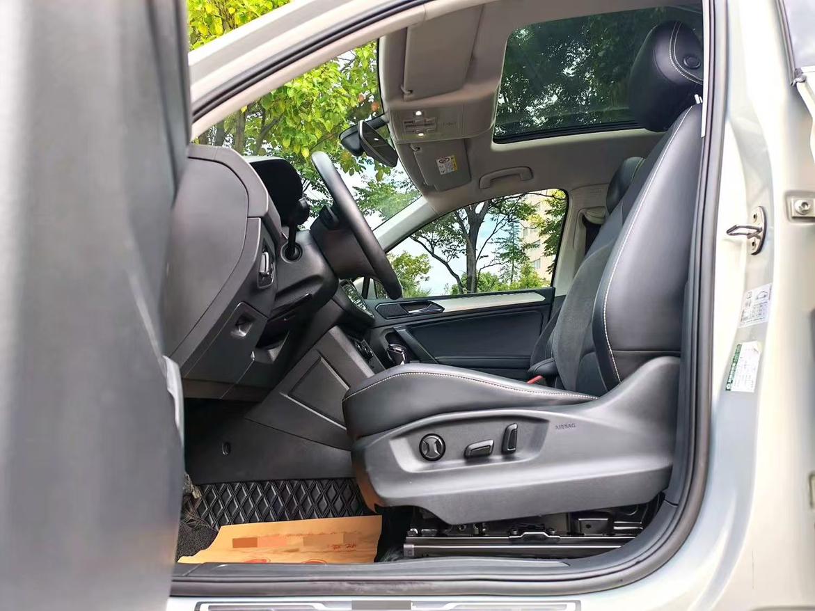 Volkswagen Tiguan 2020 thumb 6