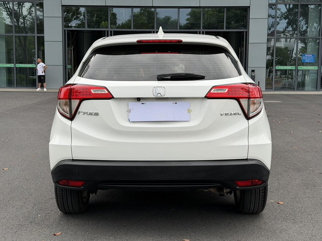 Honda Vezel 2020 thumb 4
