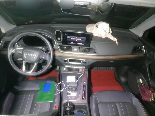 Audi Q5 2022 thumb 8
