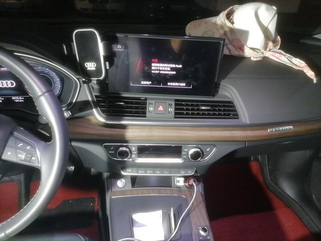 Audi Q5 2022 thumb 10