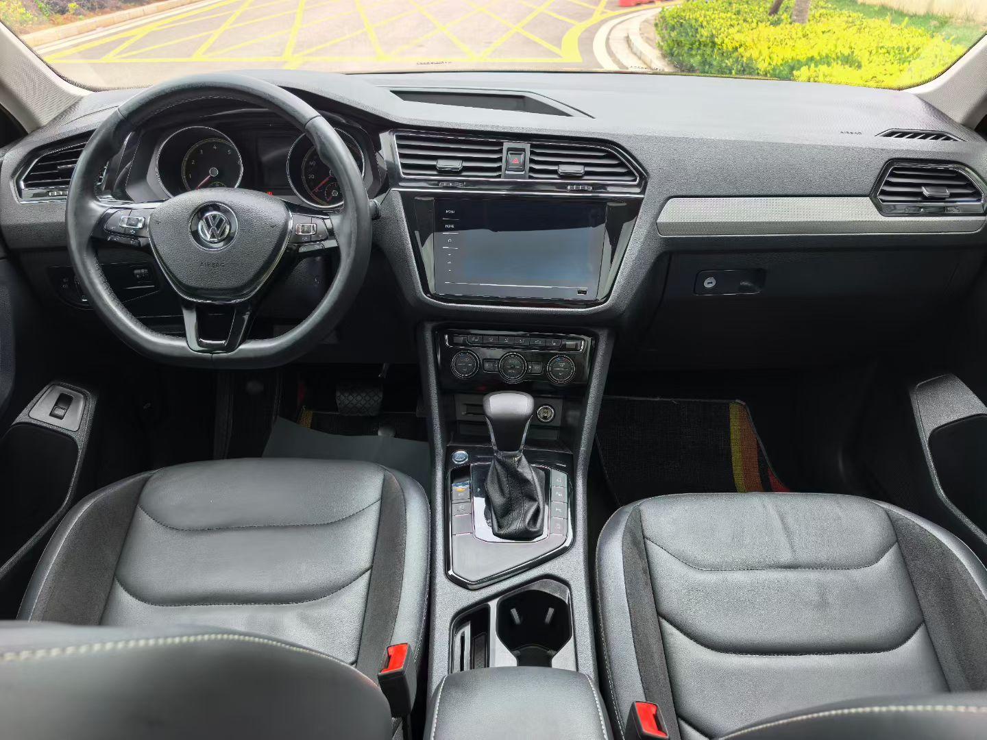 Volkswagen Tiguan 2020 thumb 7