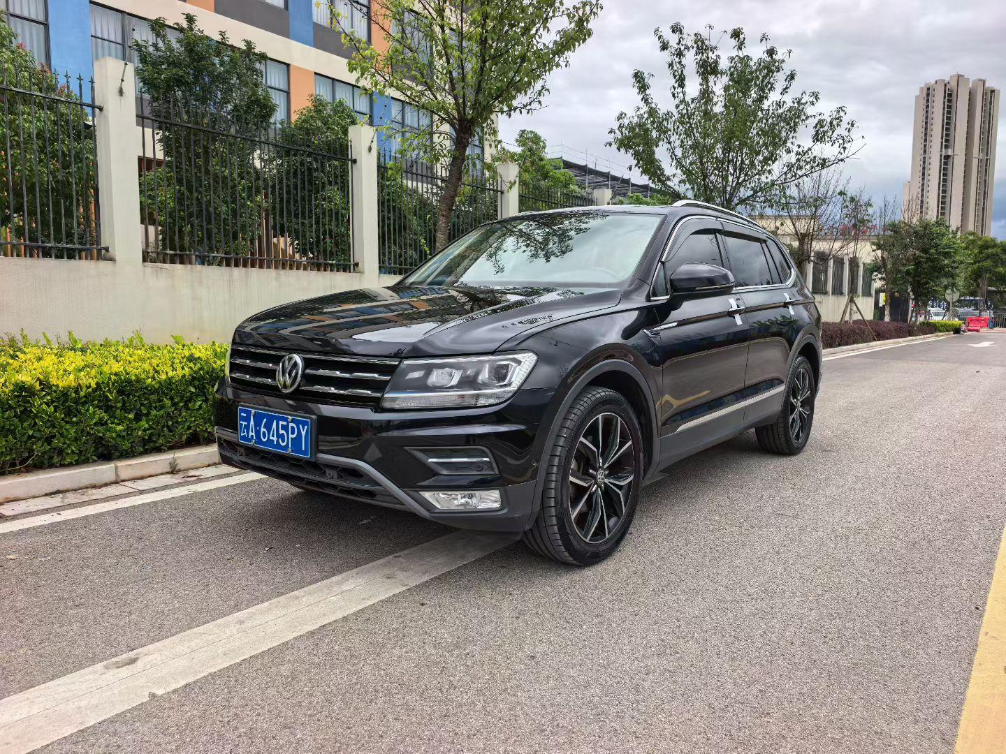 Volkswagen Tiguan 2020 thumb 8