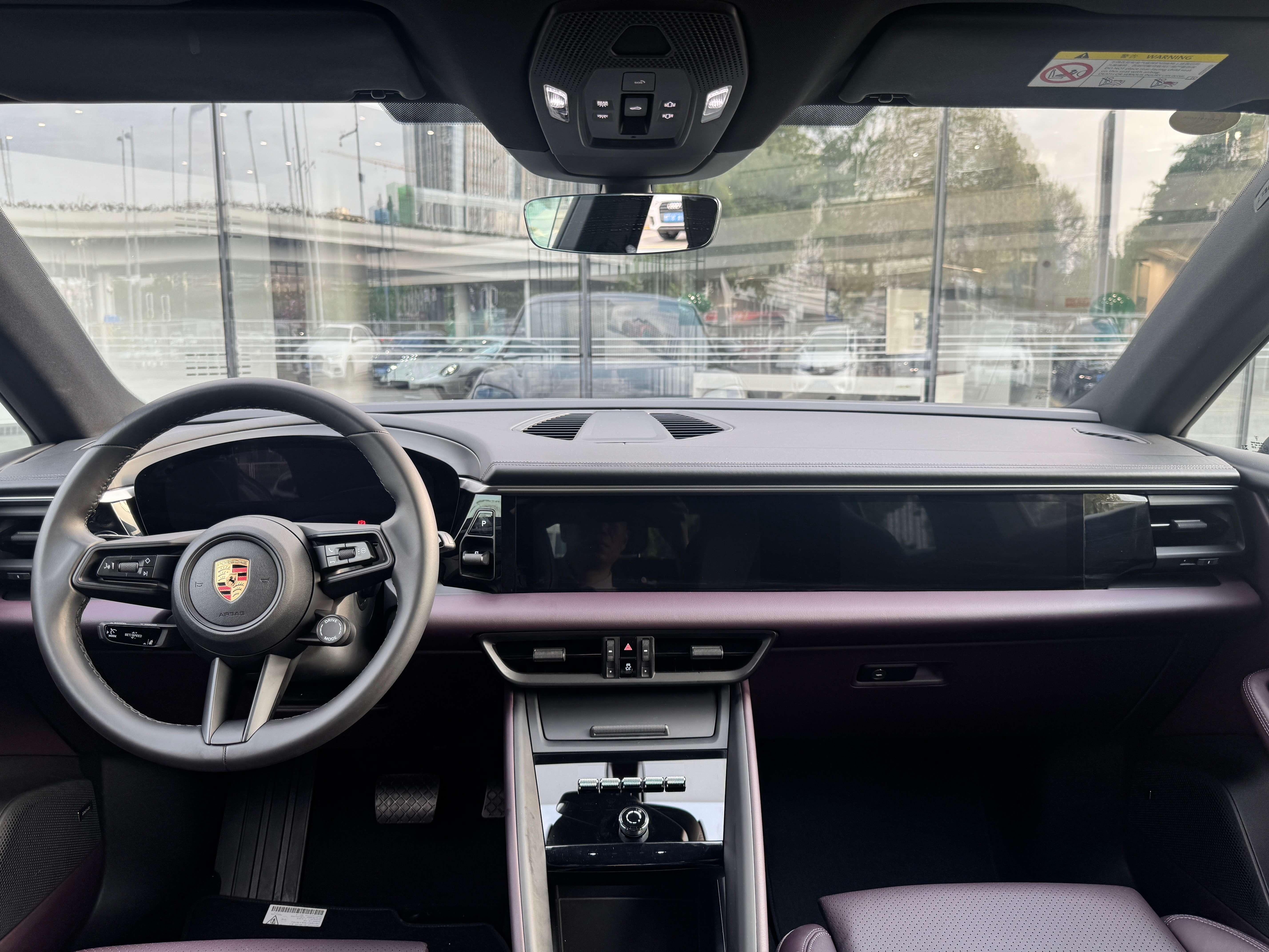 Porsche Macan 2024 thumb 7