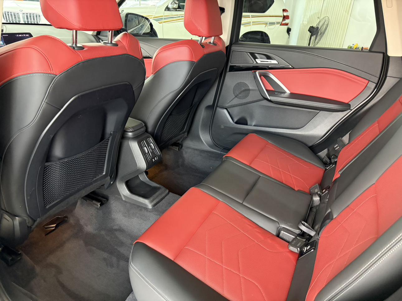 BMW X1 2023 thumb 11