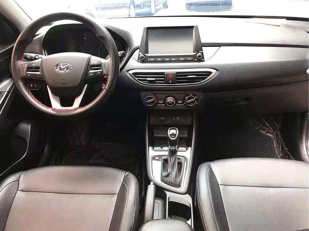 Hyundai Elantra 2017 thumb 6