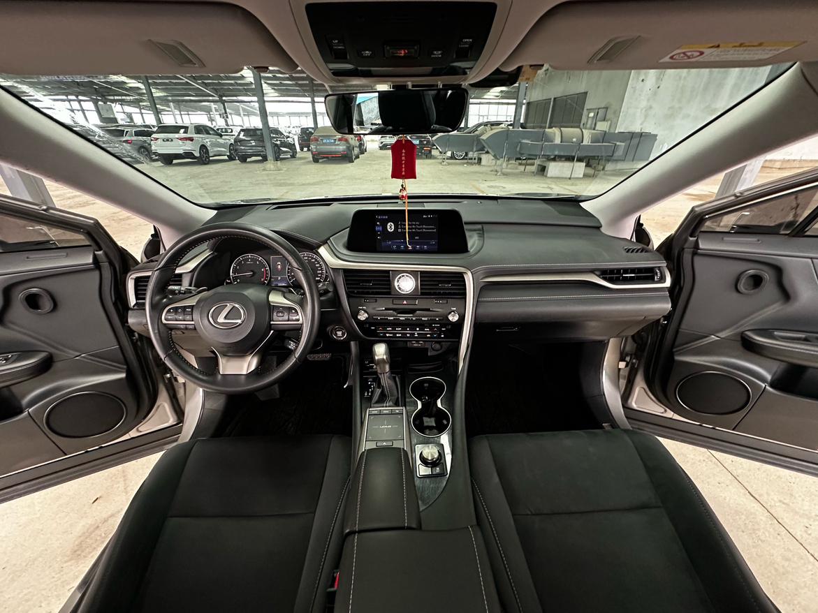 Lexus RX 2021 thumb 12