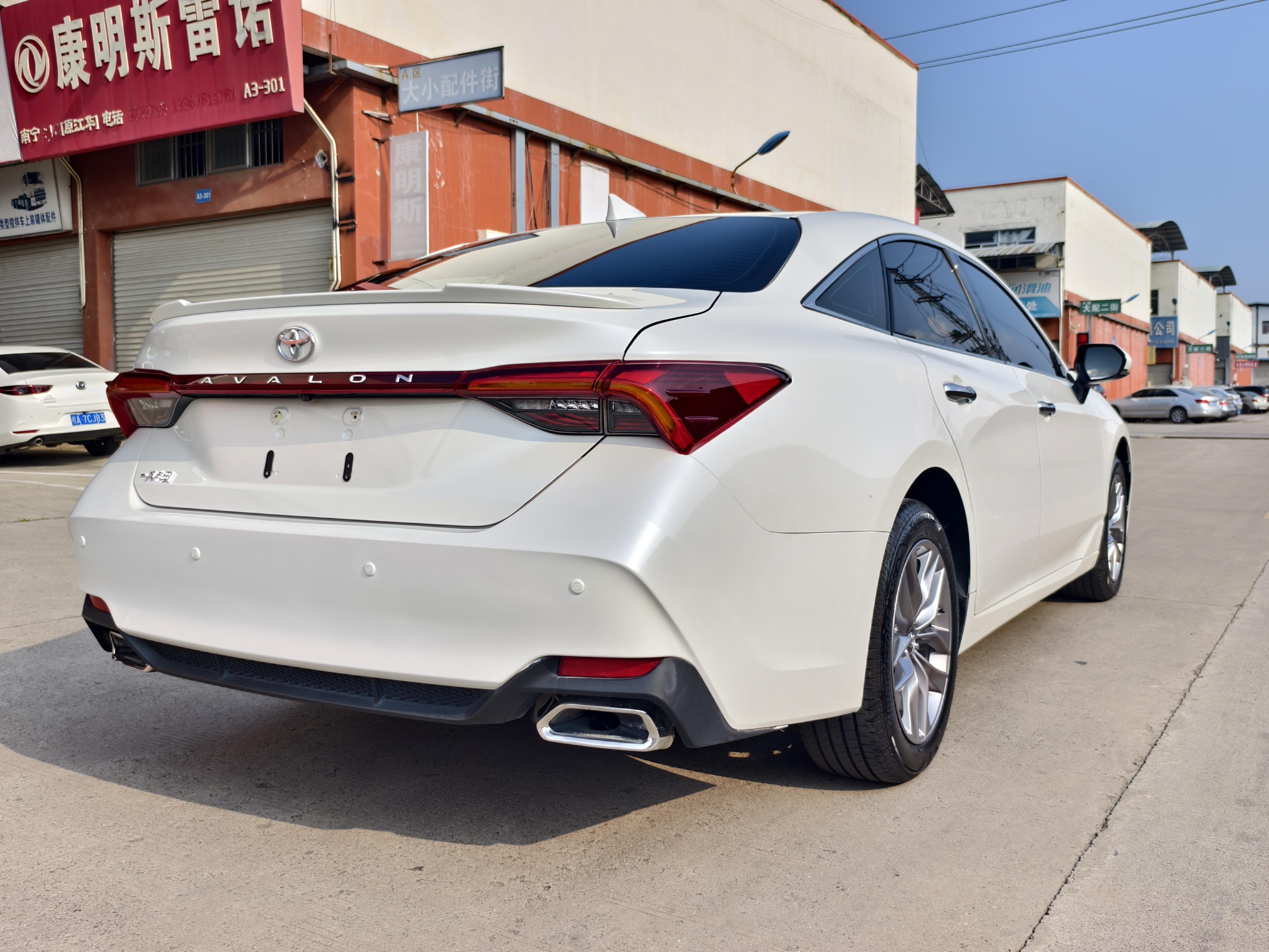Toyota Avalon 2019 thumb 5