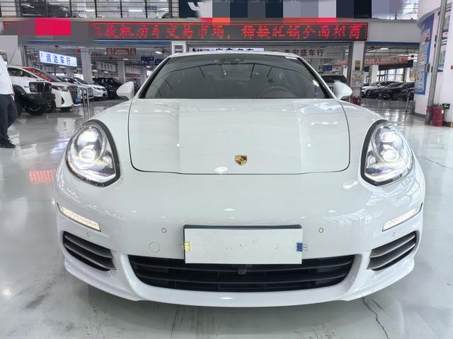 Porsche Panamera 2014 thumb 9