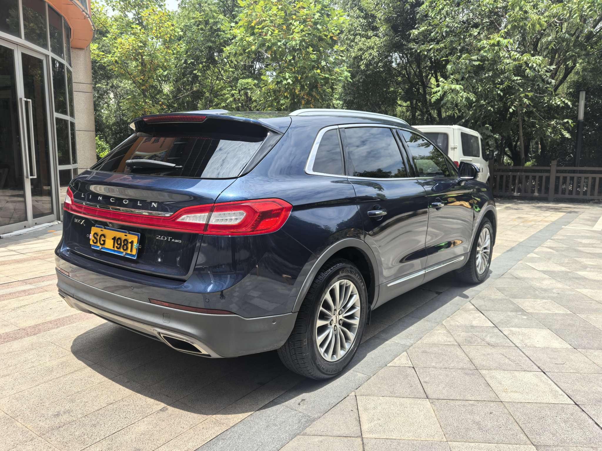 Lincoln MKX 2017 thumb 4