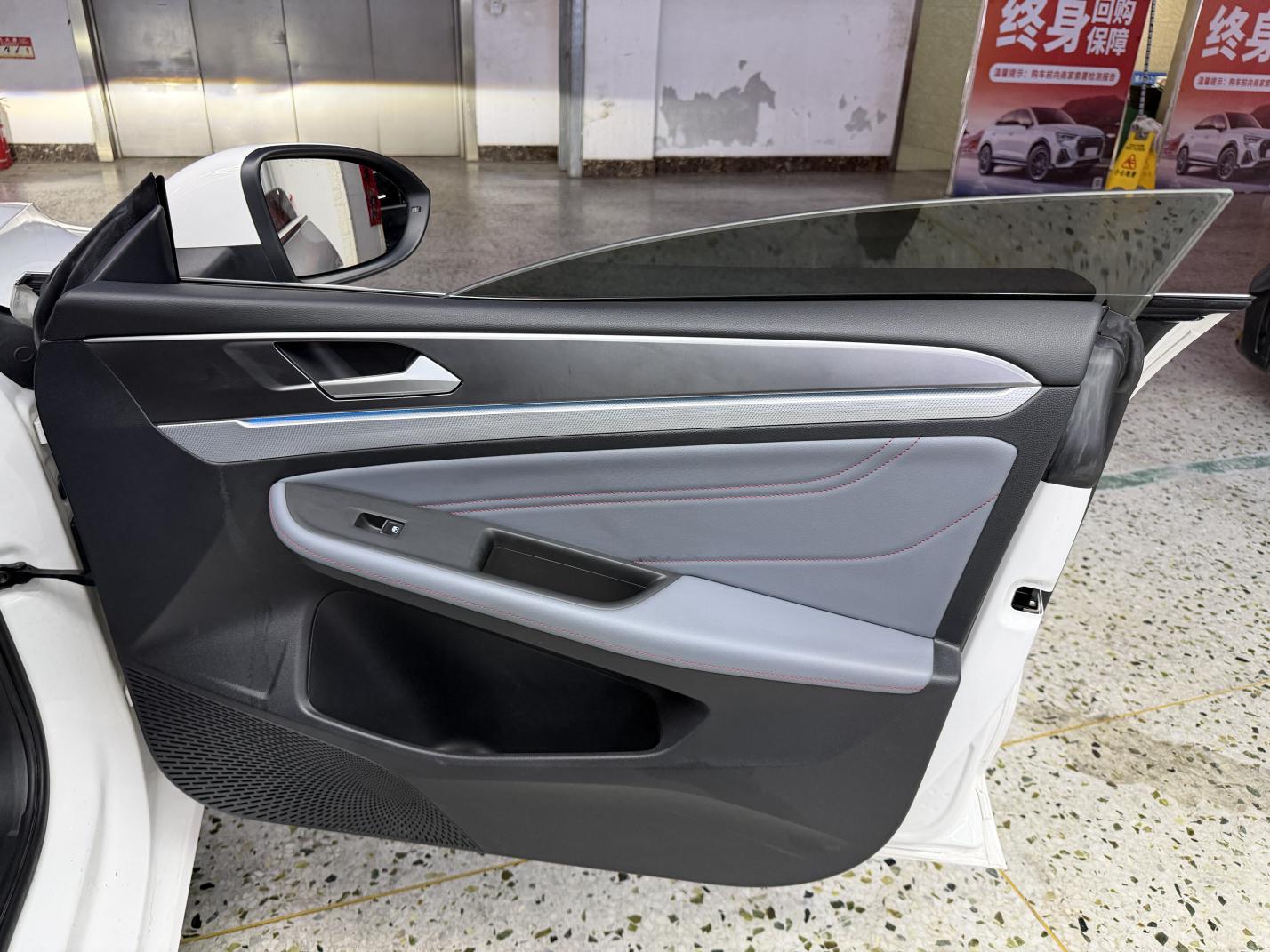 Volkswagen Lamando 2022 thumb 10