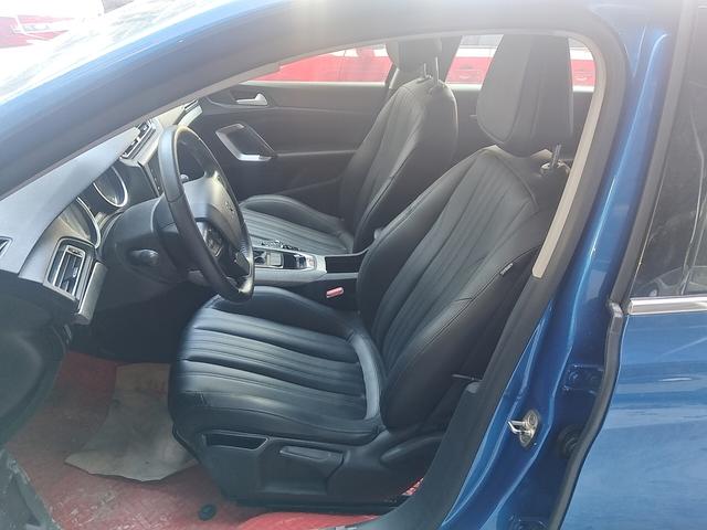 Peugeot 408 2019 thumb 8