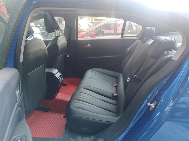 Peugeot 408 2019 thumb 10