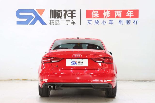 Audi A3 2019 thumb 3