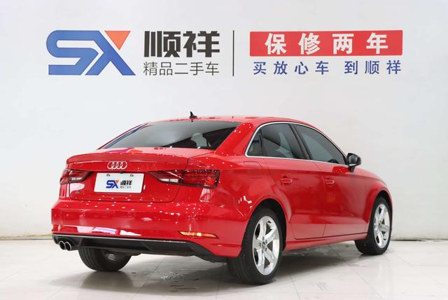 Audi A3 2019 thumb 4