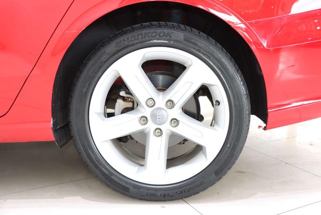 Audi A3 2019 thumb 5