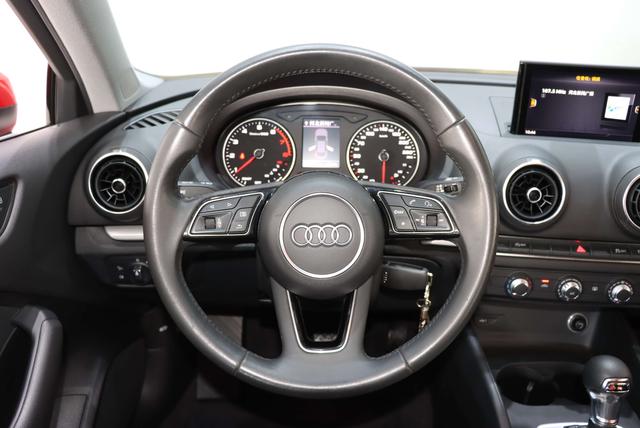 Audi A3 2019 thumb 11