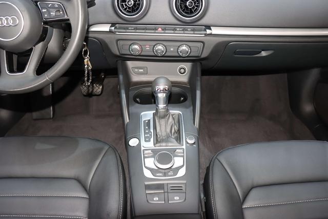 Audi A3 2019 thumb 12