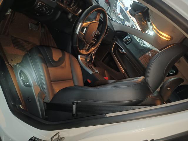 Volvo S60 2018 thumb 10