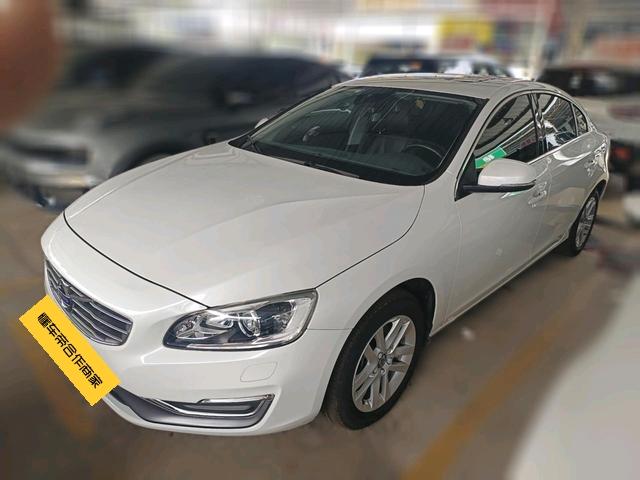 Volvo S60 2018 thumb 11