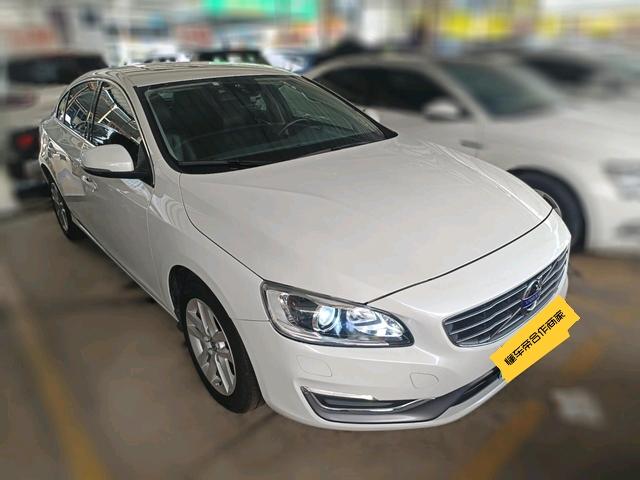 Volvo S60 2018 thumb 12
