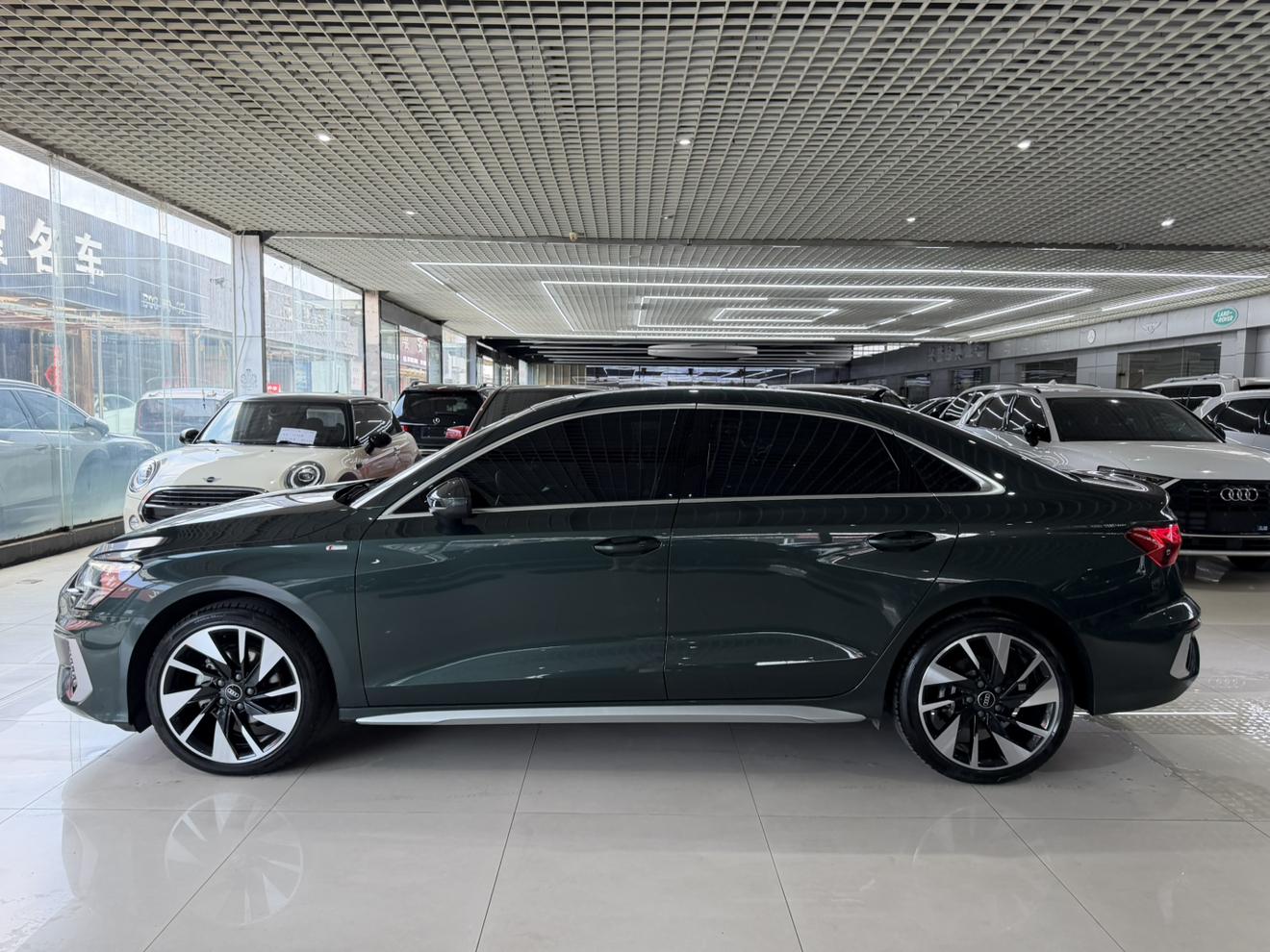 Audi A3 2023 thumb 2