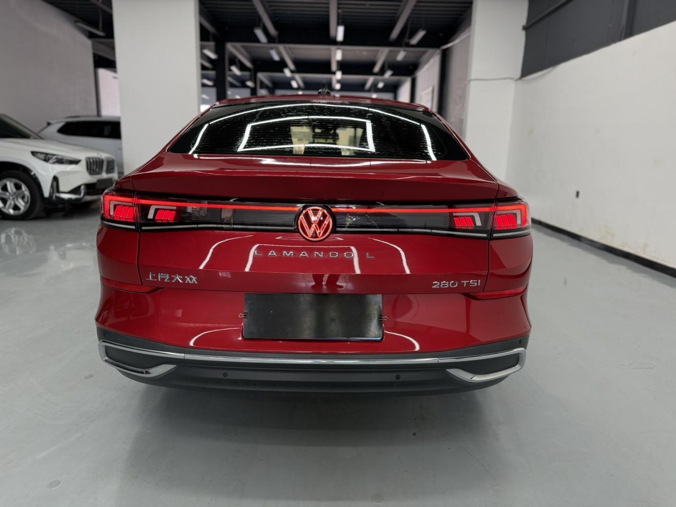 Volkswagen Lamando 2022 thumb 3