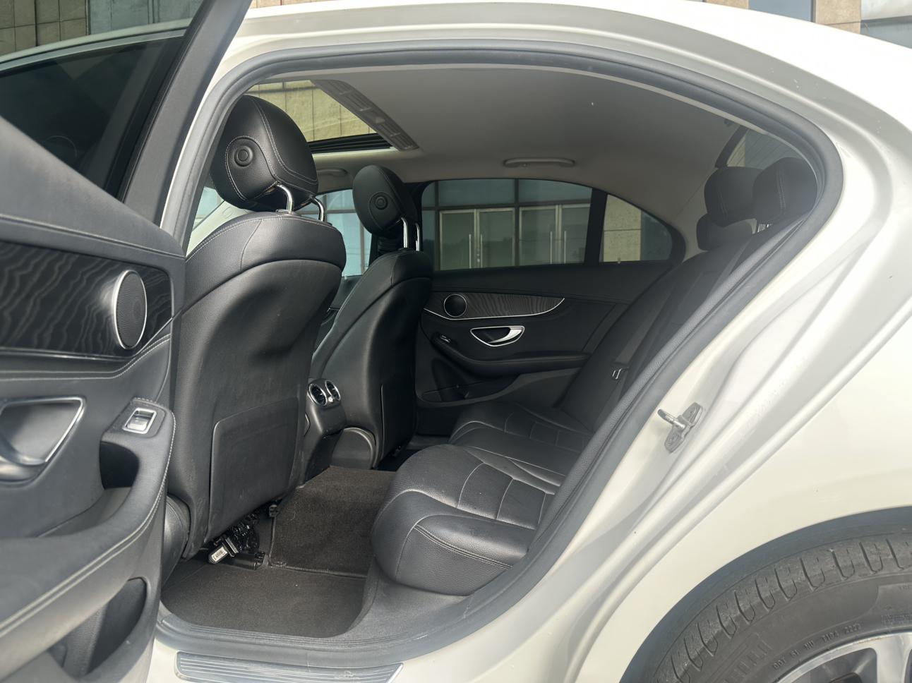 Mercedes-Benz C-Класс 2015 thumb 9