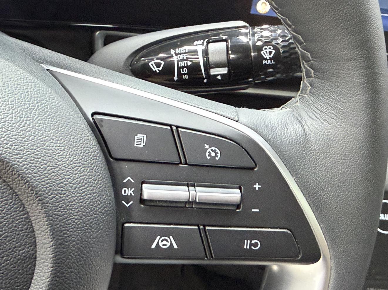 Hyundai Elantra 2022 thumb 9