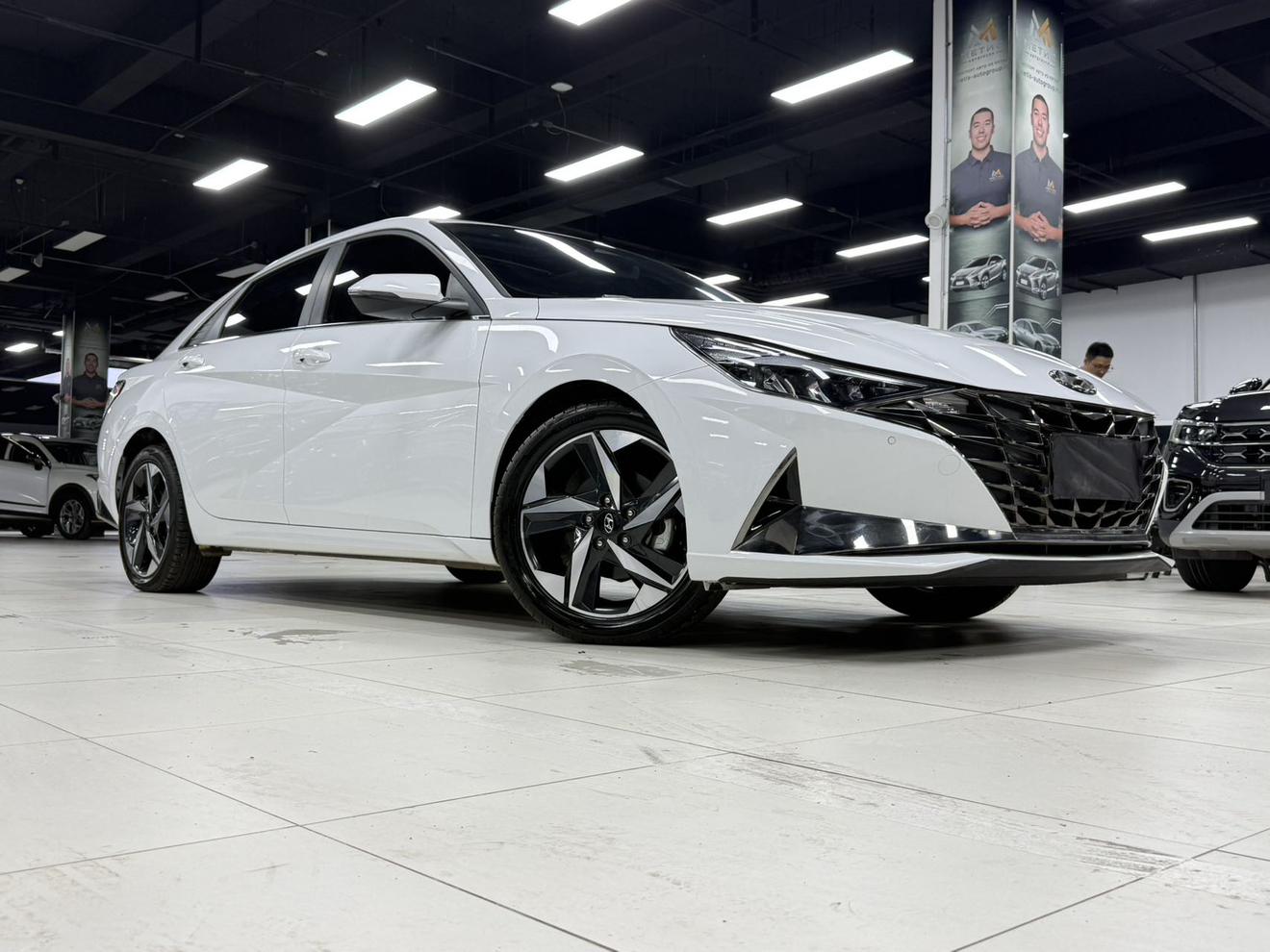 Hyundai Elantra 2022 thumb 11