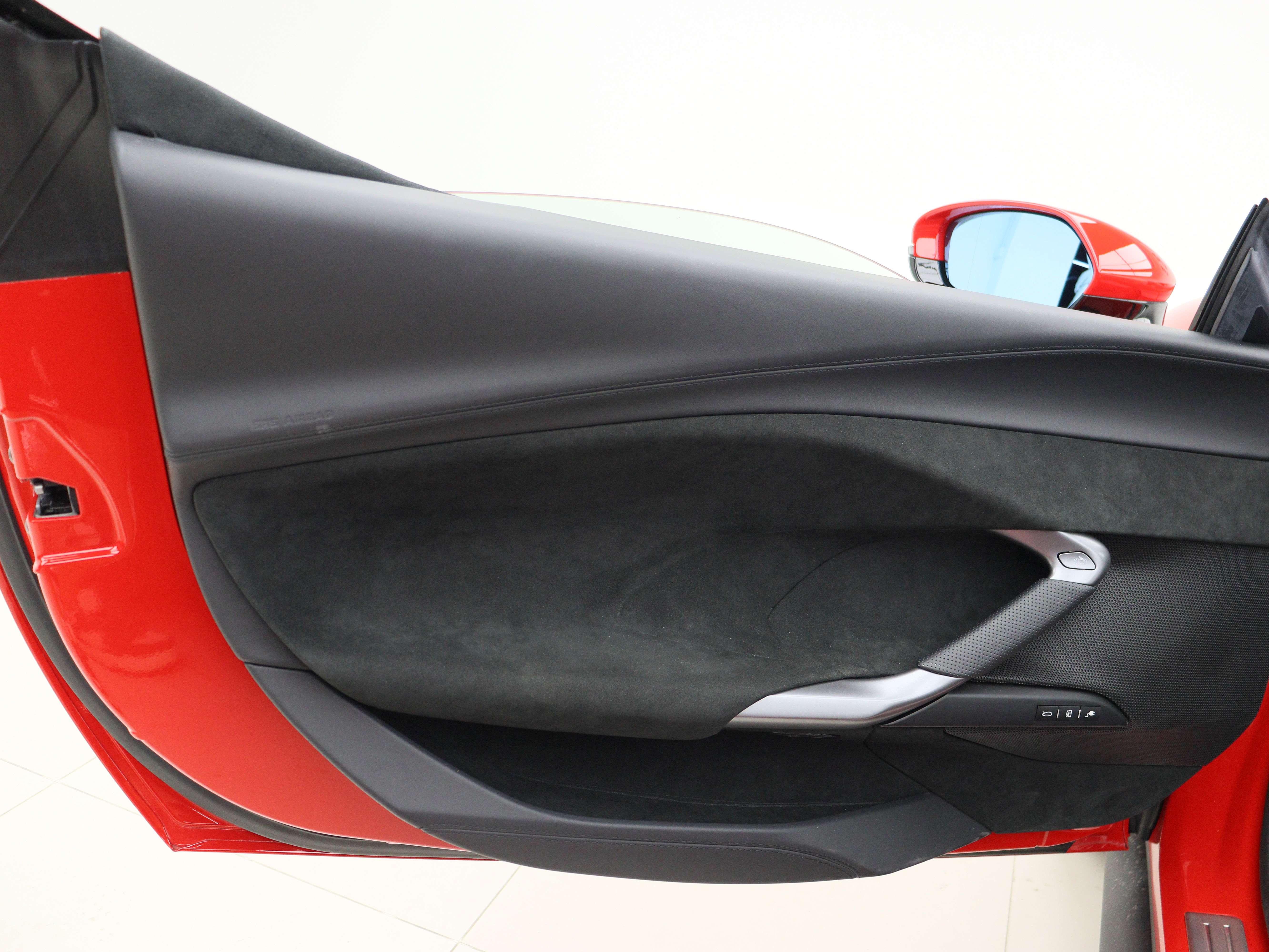 Ferrari 296 2022 thumb 6
