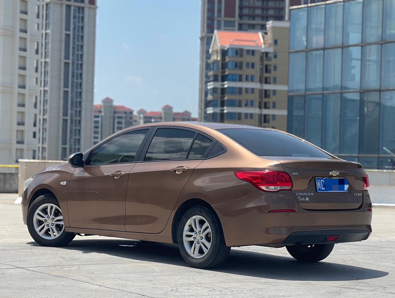Chevrolet Cavalier 2019 thumb 3
