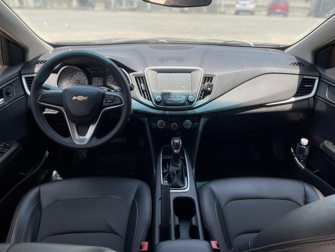 Chevrolet Cavalier 2019 thumb 5