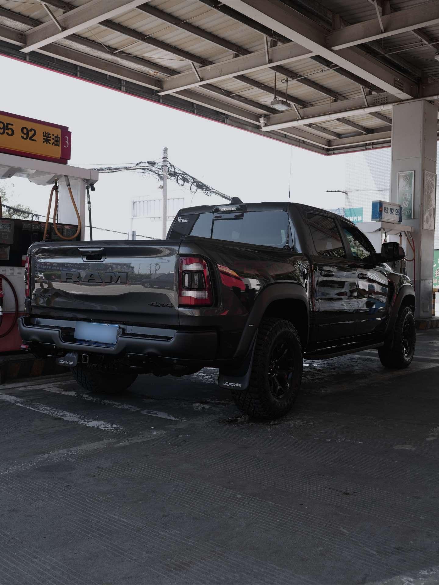 Dodge Rampage 2022 thumb 12