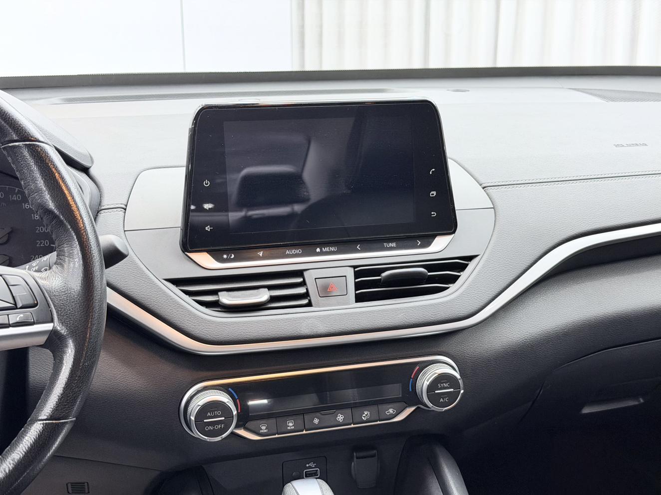 Nissan Altima 2020 thumb 11