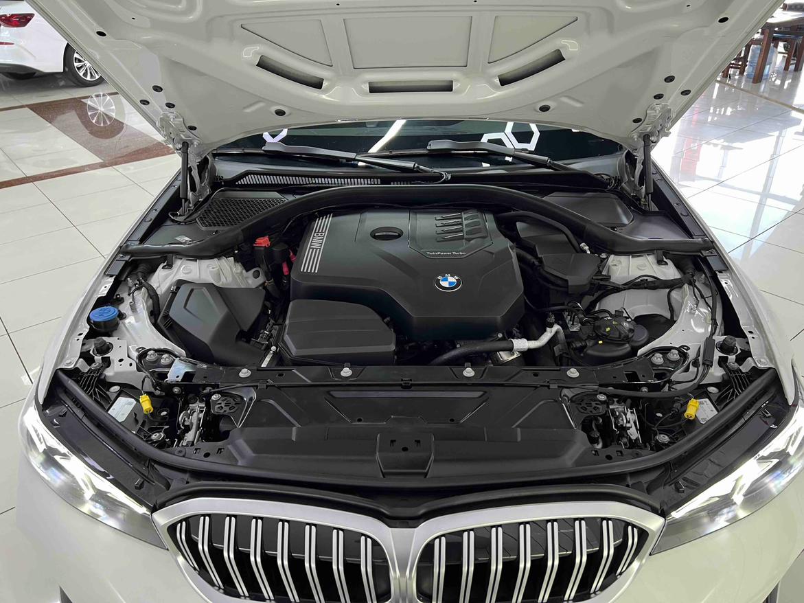 BMW 3 серии 2023 thumb 6