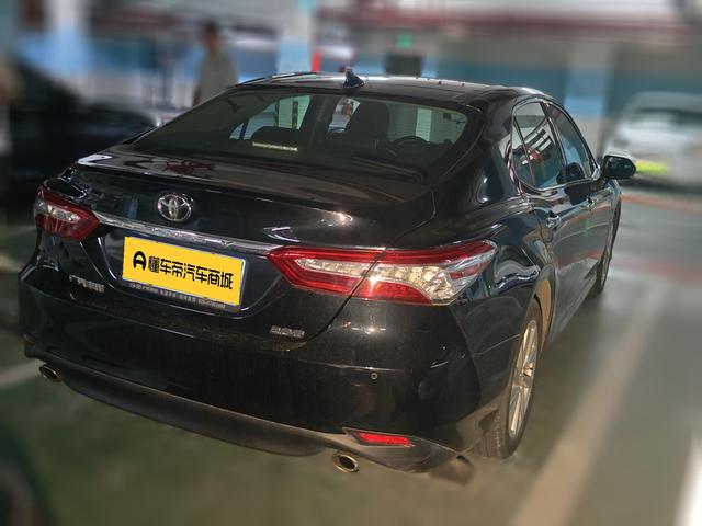 Toyota Camry 2021 thumb 2