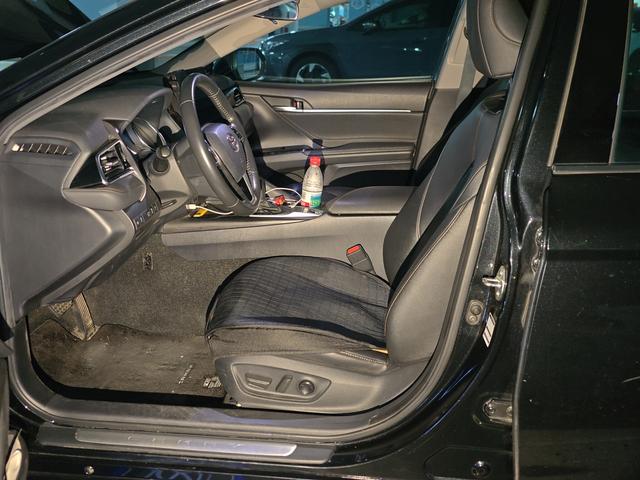 Toyota Camry 2021 thumb 5