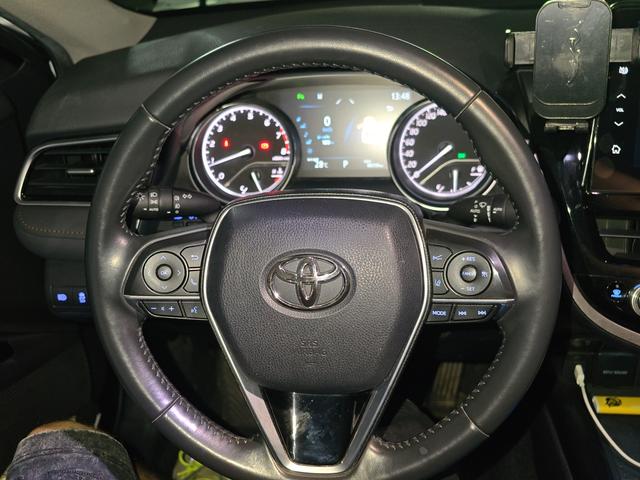 Toyota Camry 2021 thumb 9