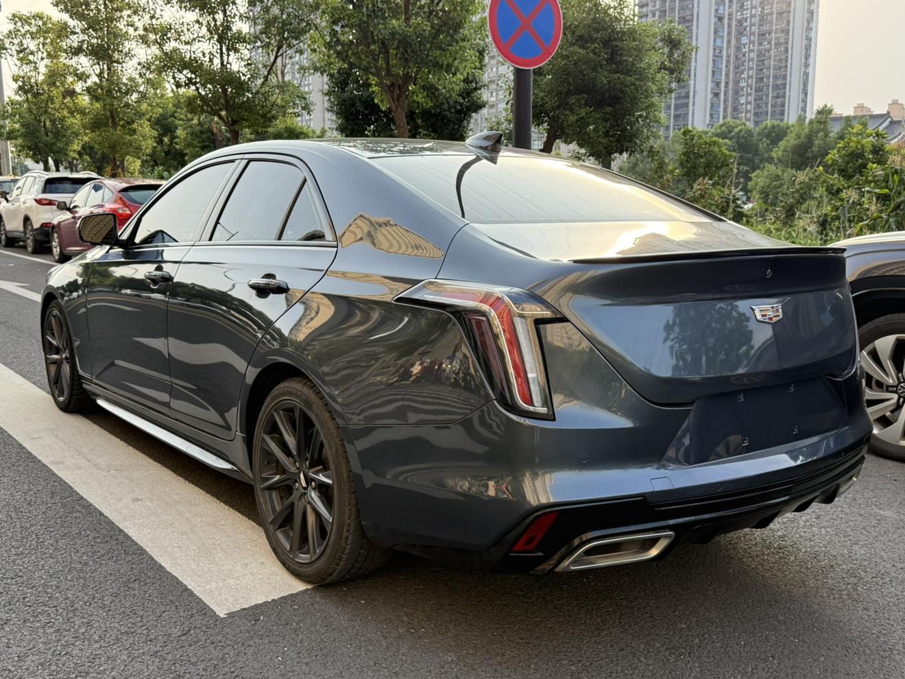 Cadillac CT4 2020 thumb 2