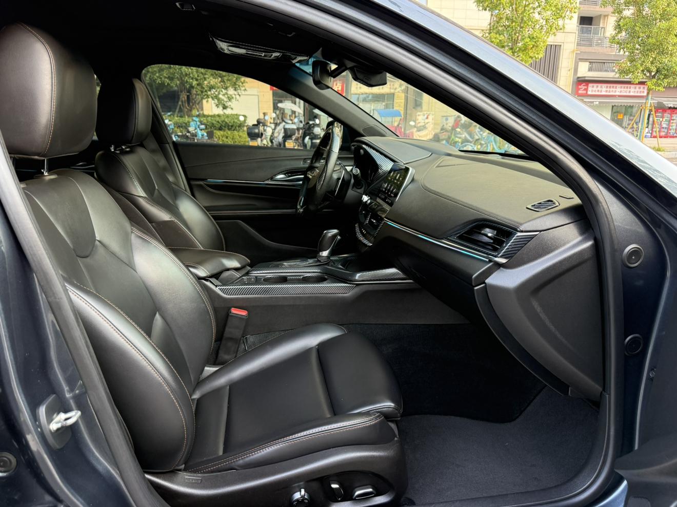 Cadillac CT4 2020 thumb 9
