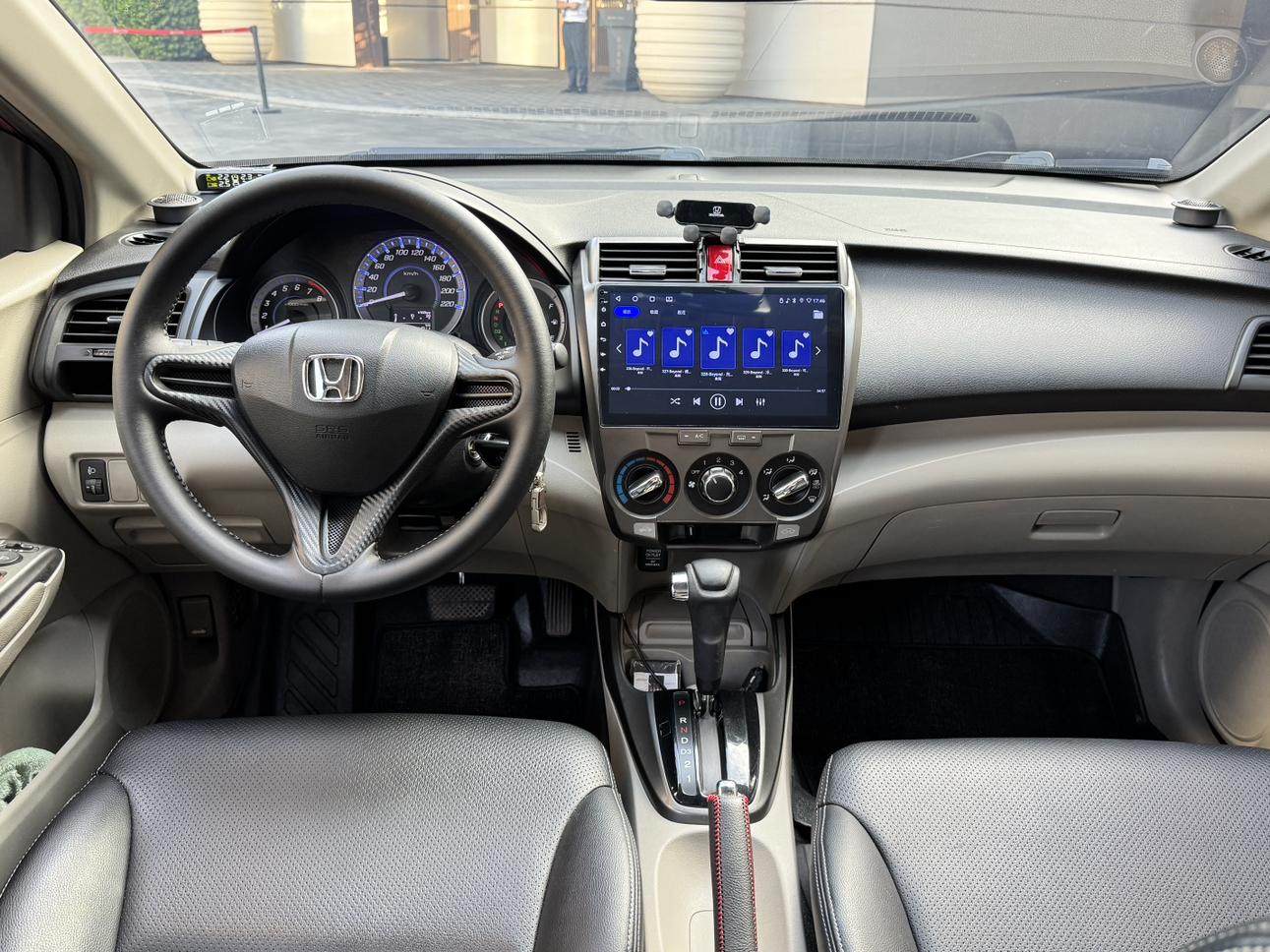 Honda City 2012 thumb 8