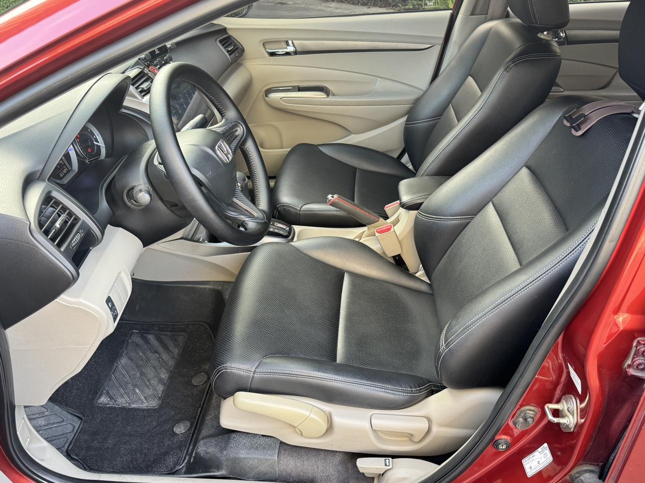 Honda City 2012 thumb 10