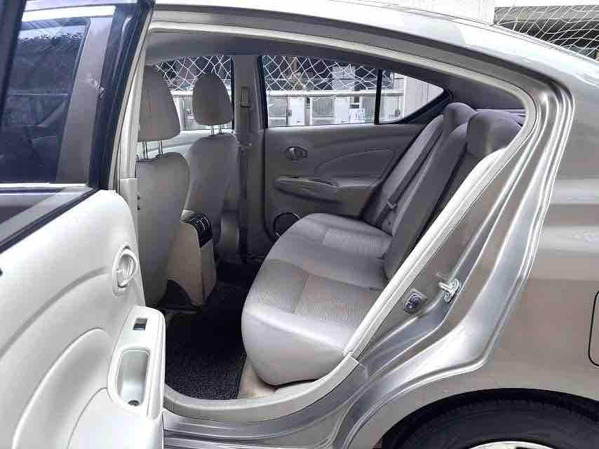 Nissan Sunny 2015 thumb 5